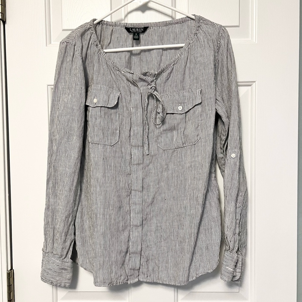 Linen long sleeve top. Size M